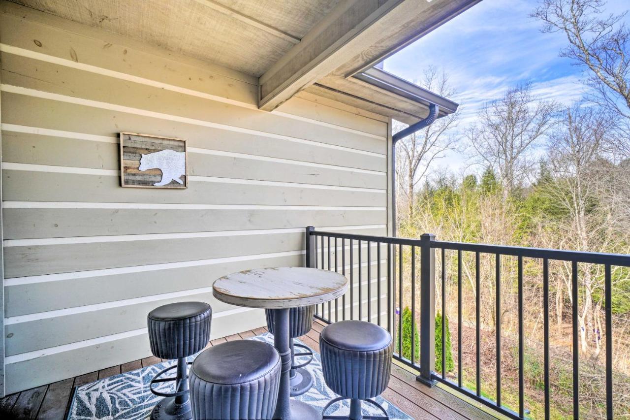 Chic Townsend Condo With Saltwater Pool! Exterior photo